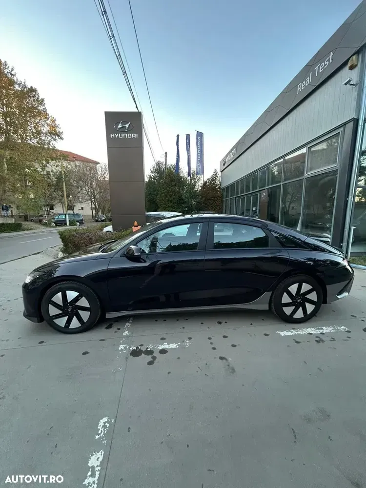 Hyundai IONIQ — imagine 4