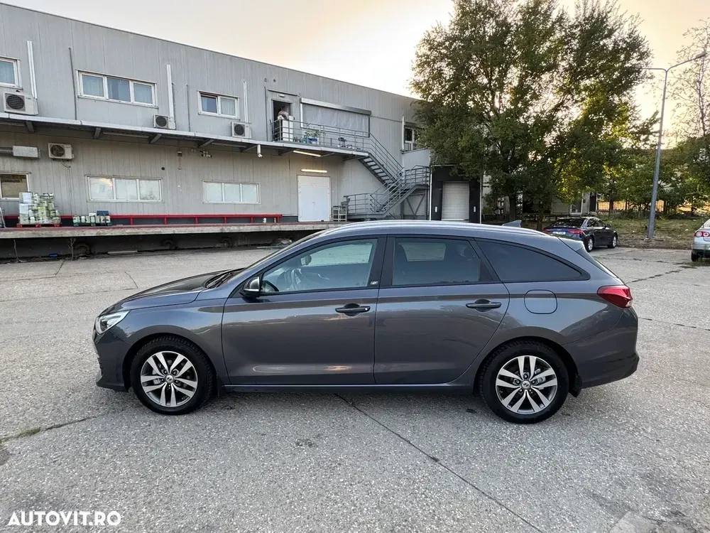 Hyundai i30 1.0 T-GDI 120CP 5DR M/T Launch Edition Highway — imagine 5
