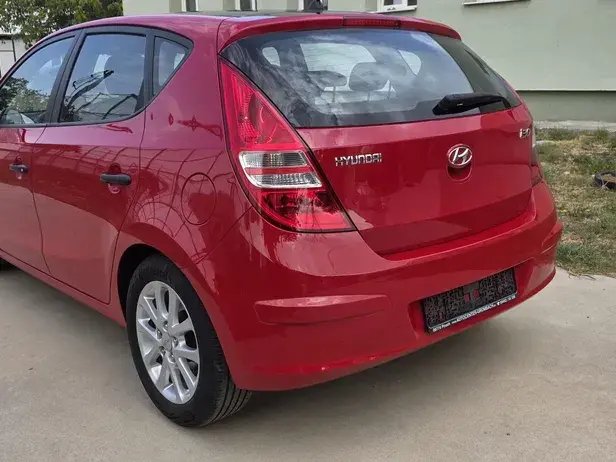 Hyundai i30 I 1.4 DOHC GLS COMFORT