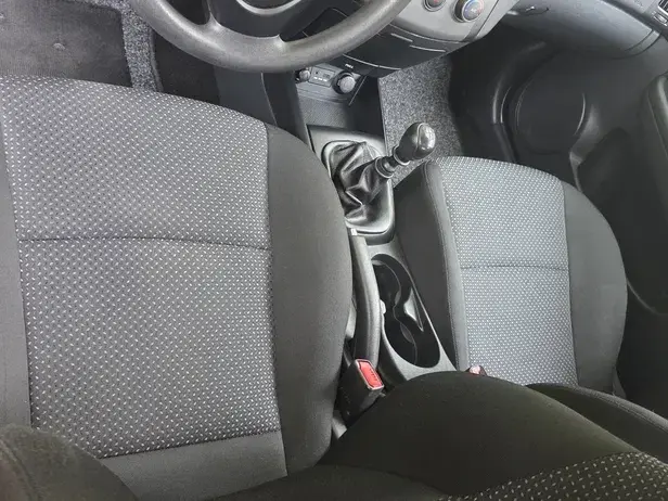 Hyundai i30 I 1.4 DOHC GLS COMFORT