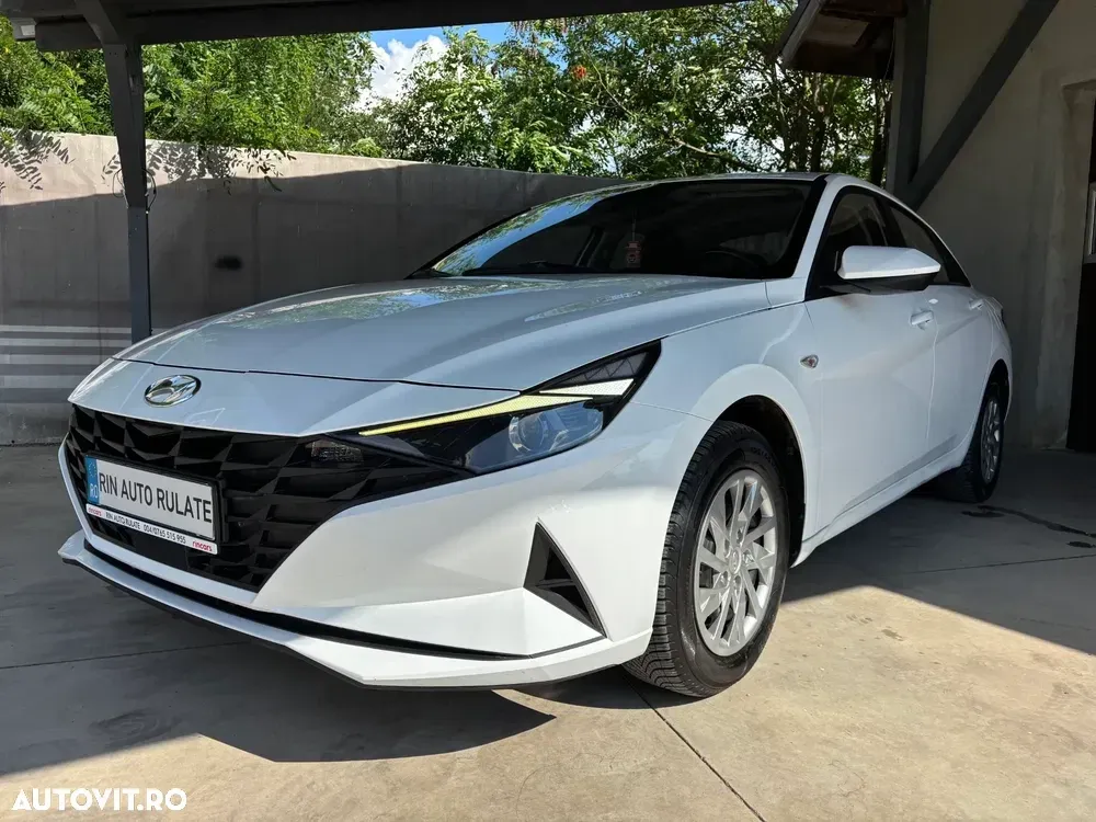 Hyundai Elantra 1.6 l 123 CP CVT Highway — imagine 3