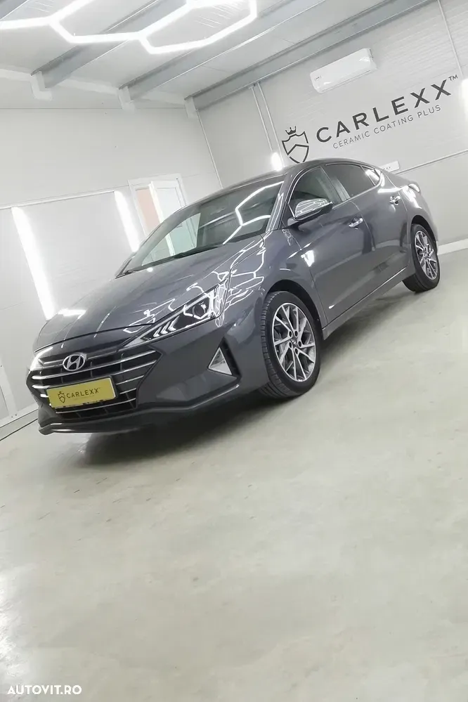 Hyundai Elantra VI 1.6 MPi Exclusive — imagine 2