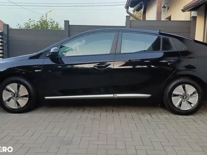 Hyundai IONIQ 1.6 GDI Trend