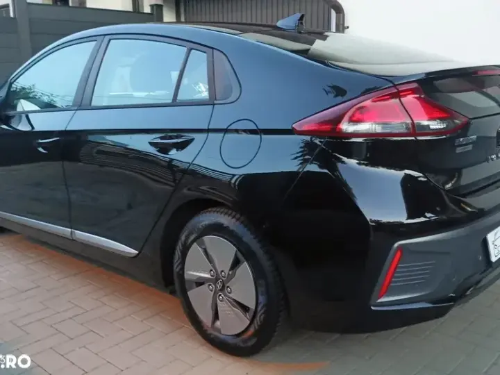 Hyundai IONIQ 1.6 GDI Trend