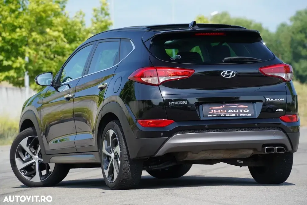 Hyundai Tucson III 2.0 CRDI 4WD 6AT Luxury+ — imagine 3