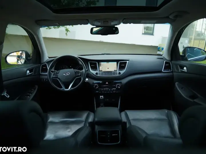 Hyundai Tucson III 2.0 CRDI 4WD 6AT Luxury+
