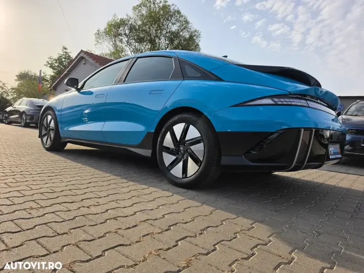 Hyundai Ioniq 6