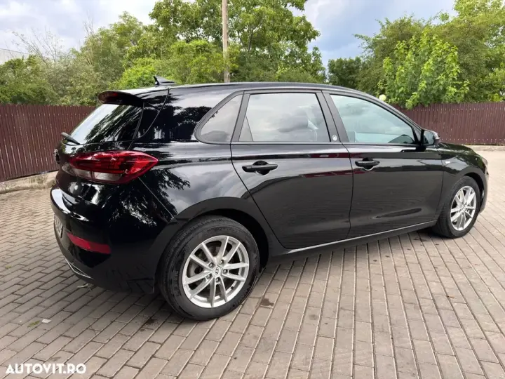 Hyundai i30 III 1.5 T-GDI MHEV 160CP 7DCT Highway
