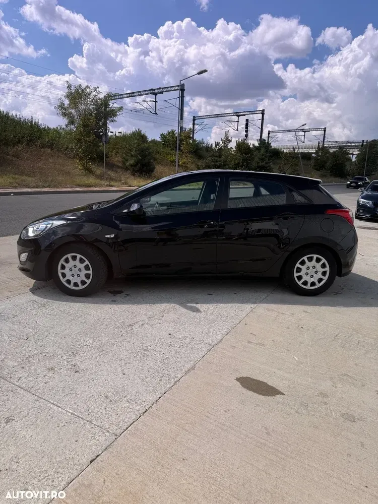 Hyundai i30 II 1.4MPi Comfort — imagine 2