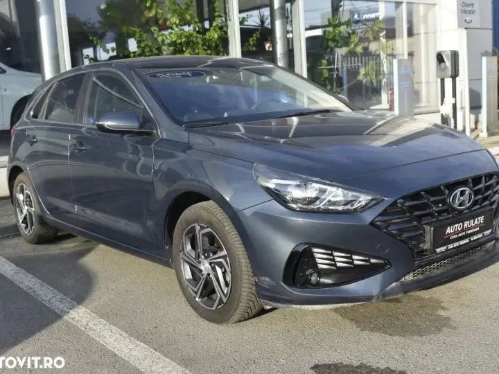 Hyundai i30 III 1.5 110CP 5DR M/T Highway