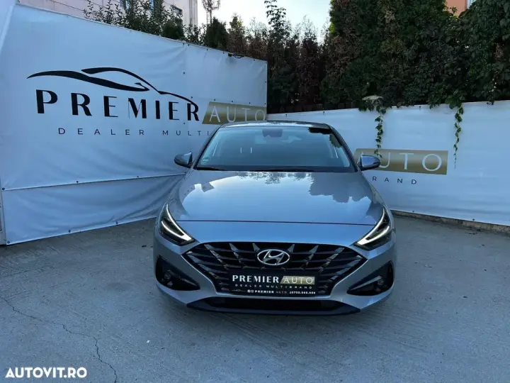 Hyundai i30 III 1.0 T-GDI DCT Connect & Go