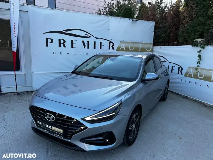Hyundai i30 III 1.0 T-GDI DCT Connect & Go