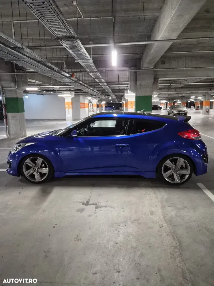 Hyundai Veloster I 1.6 Turbo Premium — imagine 4