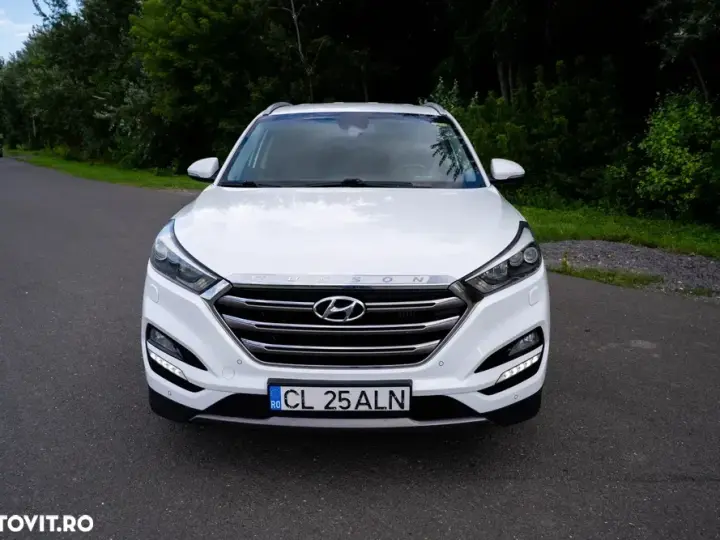 Hyundai Tucson III 2.0 CRDI 4WD 6AT Luxury+