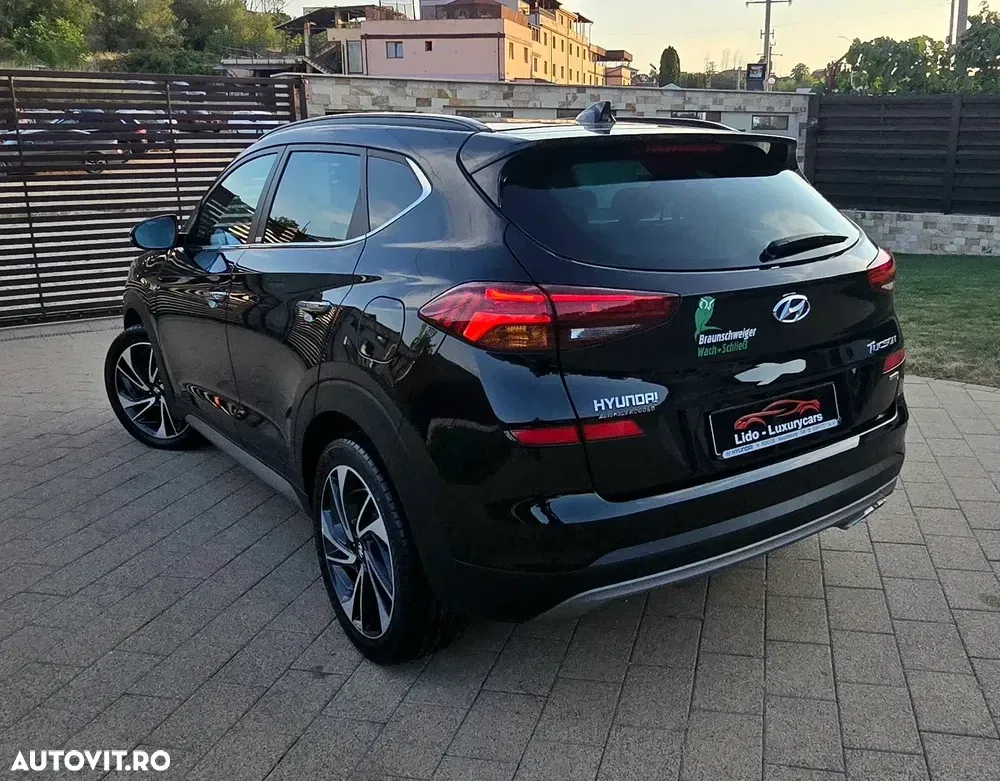 Hyundai Tucson III 2.0 CRDI 4WD 6AT Luxury Pack+ — imagine 4