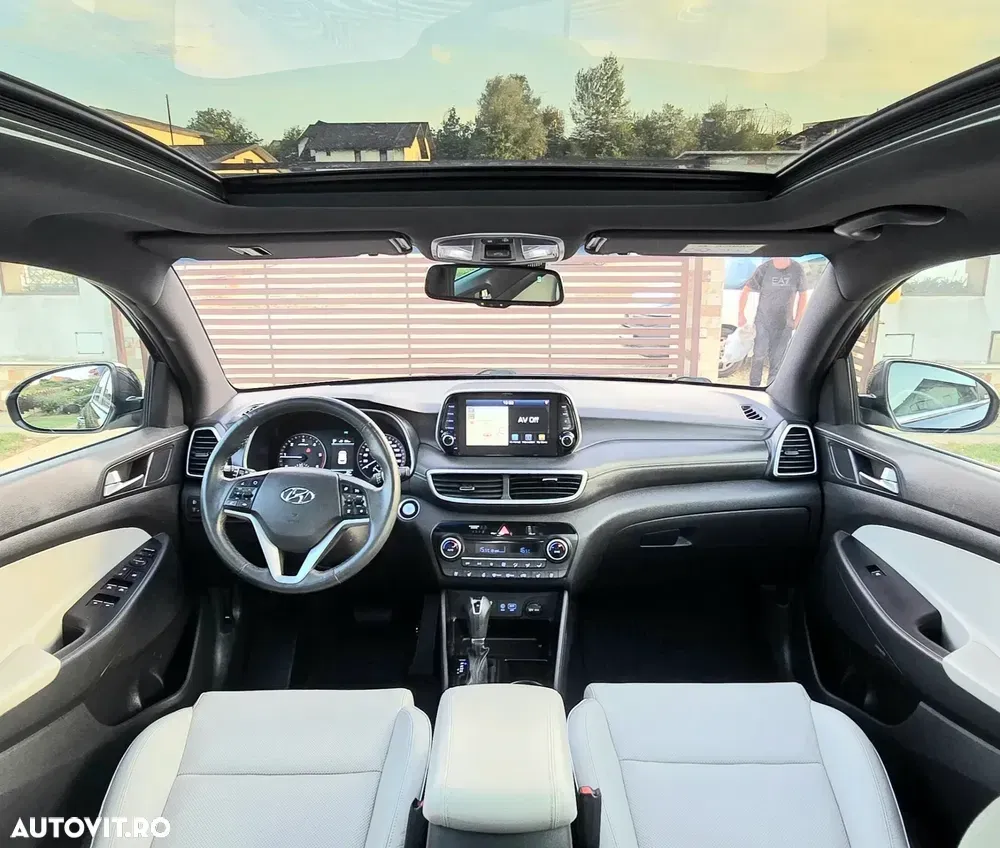 Hyundai Tucson III 2.0 CRDI 4WD 6AT Luxury Pack+ — imagine 5
