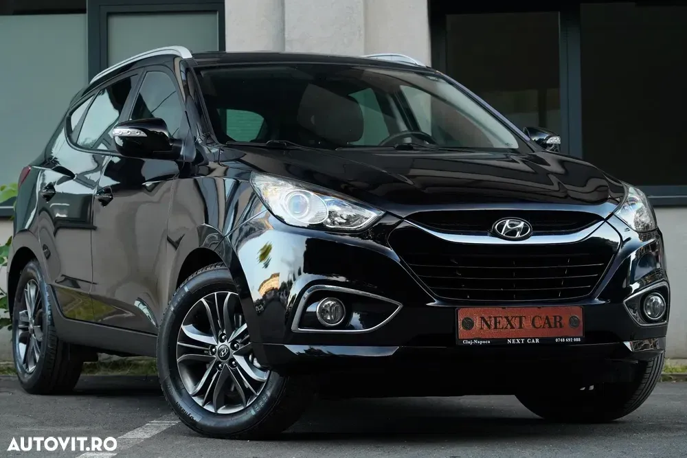 Hyundai ix35 2.0 CRDI 4WD Automatik Premium — imagine 2