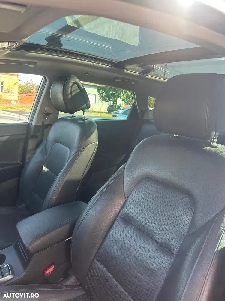 Hyundai Tucson III 2.0 CRDI 4WD 6AT Luxury+ — imagine 3
