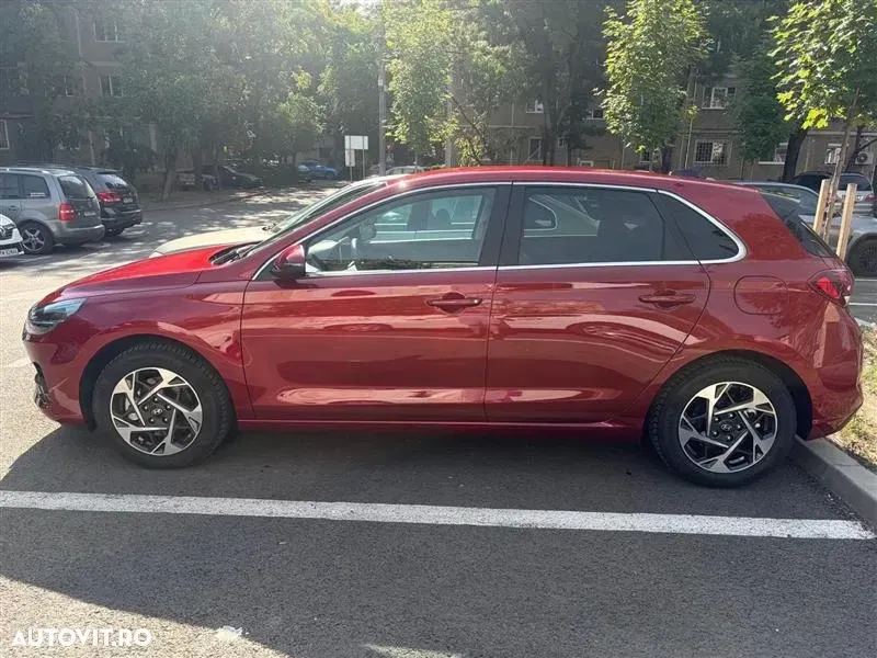 Hyundai i30 III 1.5 96CP M/T Highway — imagine 2