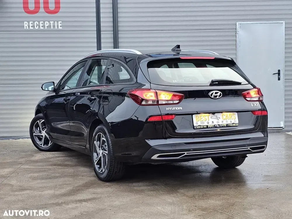 Hyundai i30 1.6 CRDI DCT Trend — imagine 5