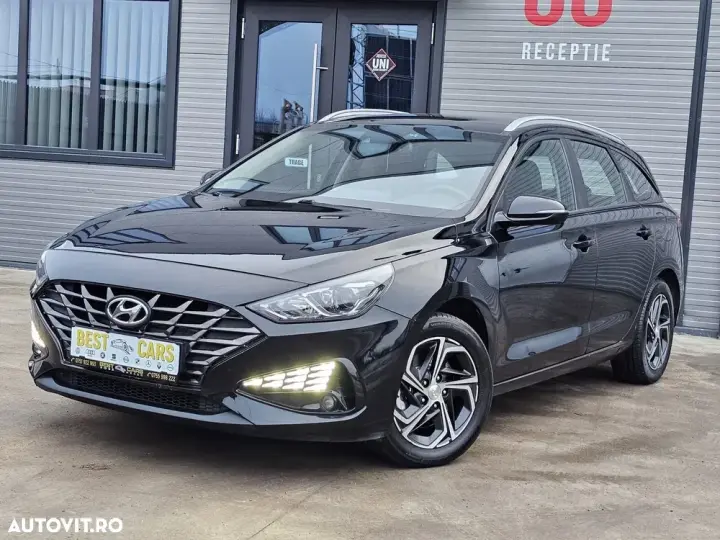 Hyundai i30 1.6 CRDI DCT Trend