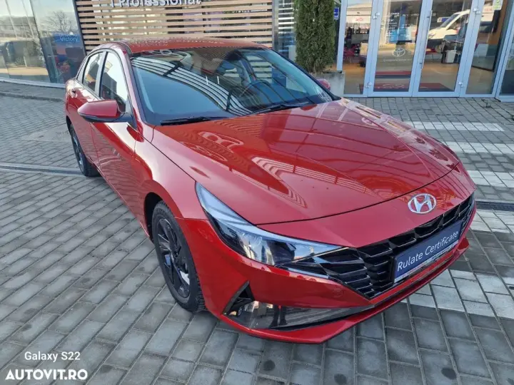 Hyundai Elantra VII 1.6 l 123 CP 6MT Highway