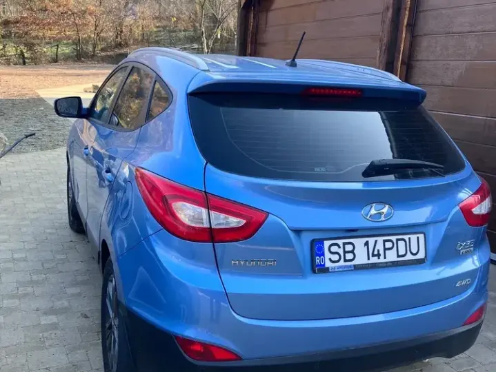 Hyundai ix35 2.0 CRDI 4WD Fifa World Cup Gold Edition