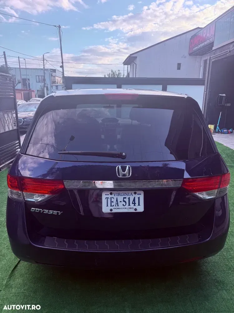 Honda Odyssey — imagine 4