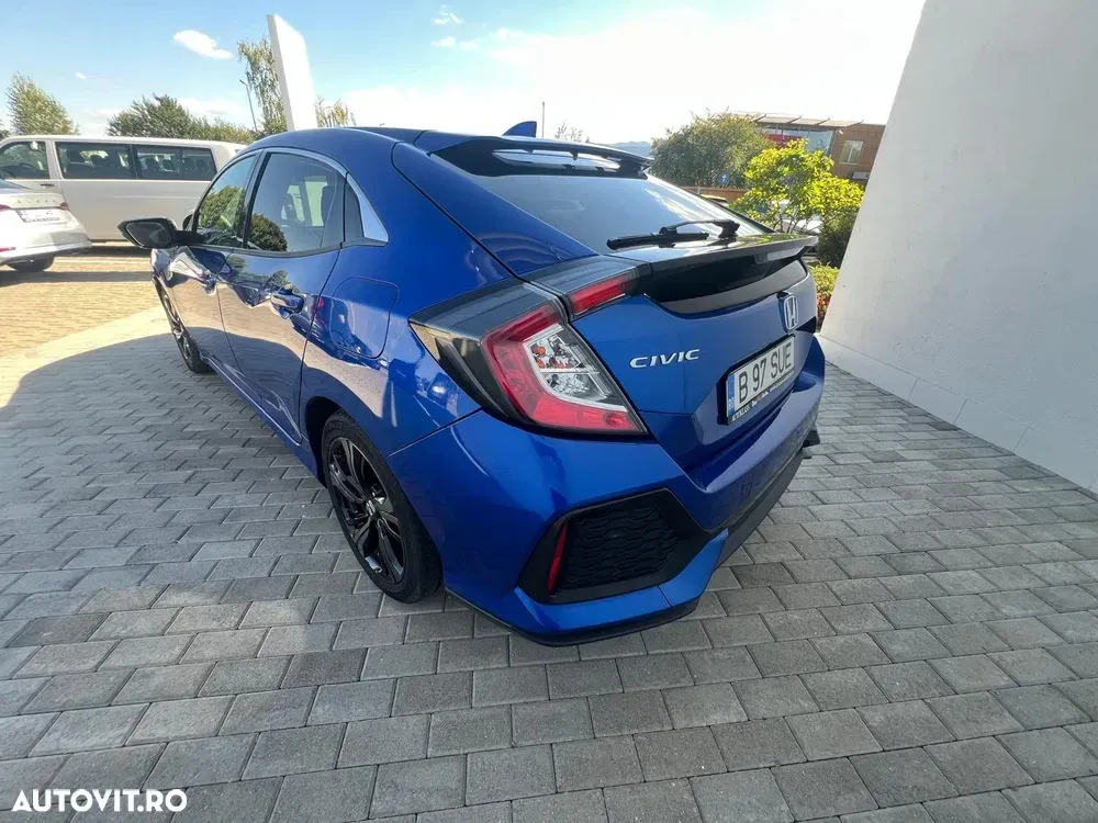 Honda Civic X 1.0 VTEC Turbo Elegance — imagine 3