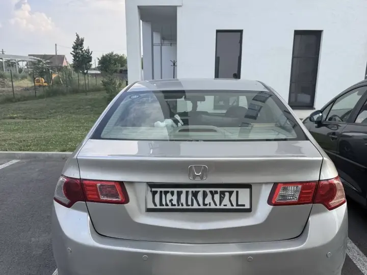 Honda Accord VIII 2.2 i-DTEC Elegance