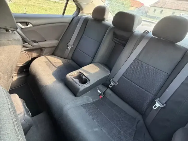 Honda Accord VIII 2.2 i-DTEC Elegance