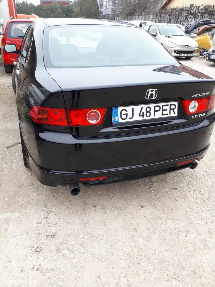 Honda Accord 2.2i CDTi Exec — imagine 2