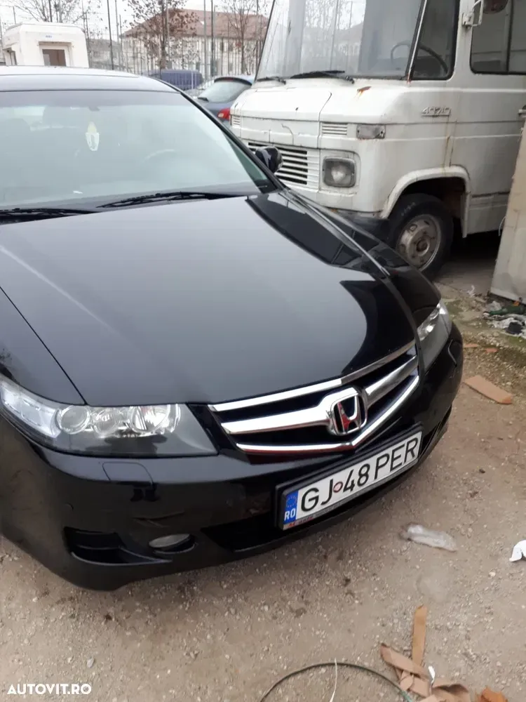 Honda Accord 2.2i CDTi Exec — imagine 4