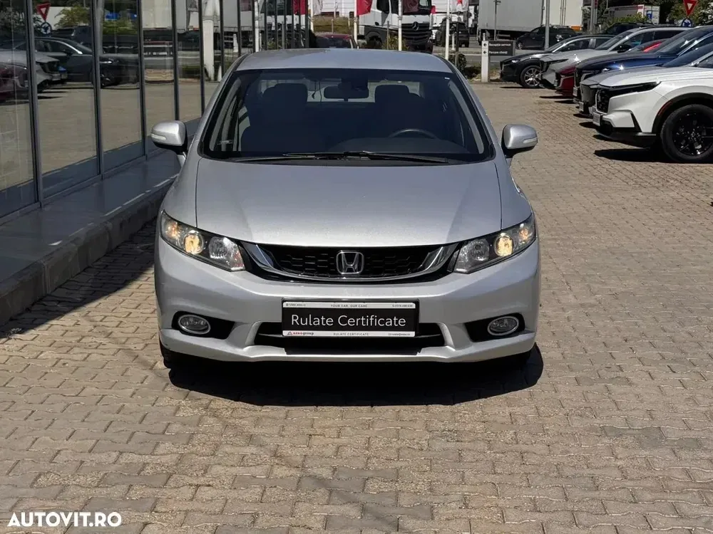 Honda Civic IX — imagine 3