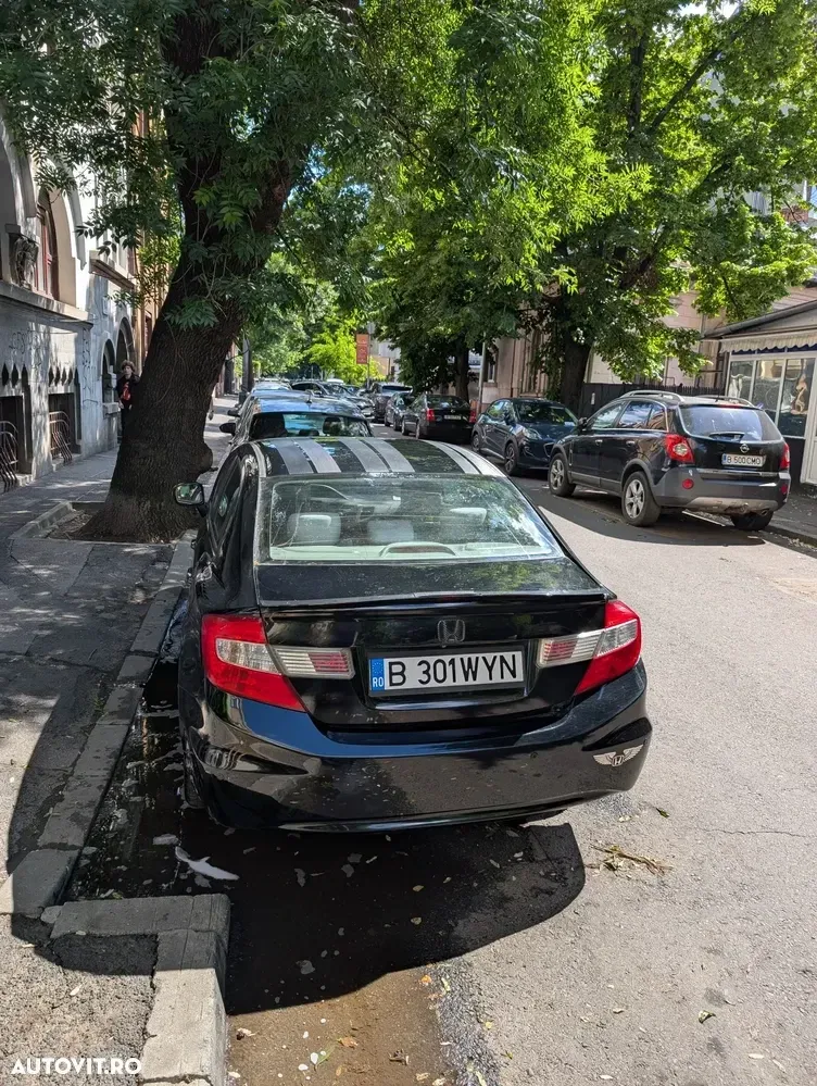 Honda Civic IX — imagine 5