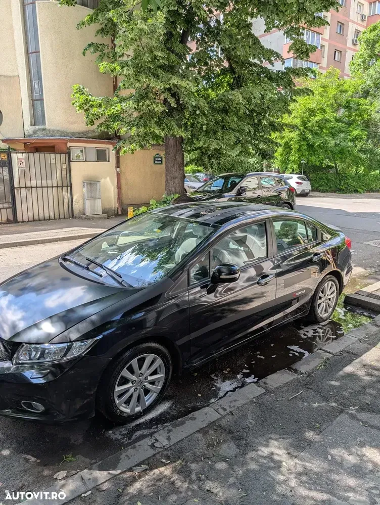Honda Civic IX — imagine 4