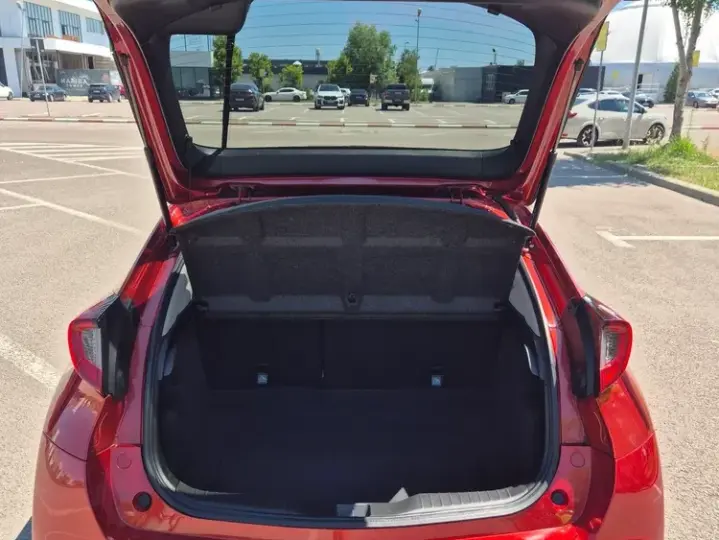 Honda Civic VIII 1.8 i-VTEC MT Elegance