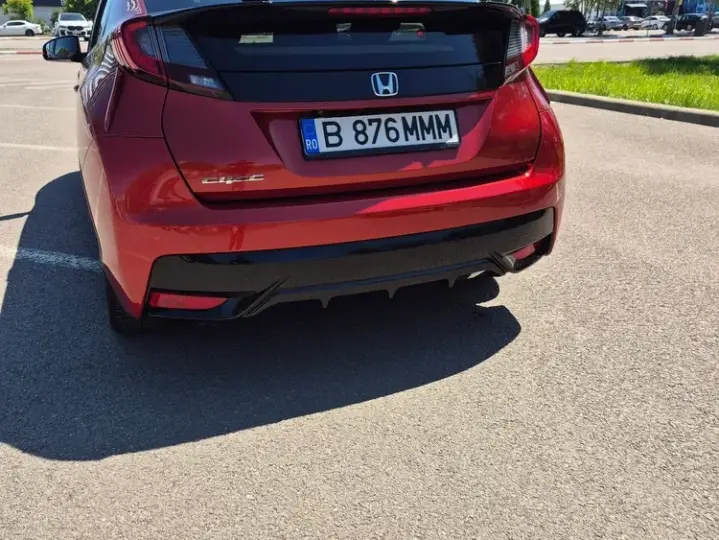 Honda Civic VIII 1.8 i-VTEC MT Elegance