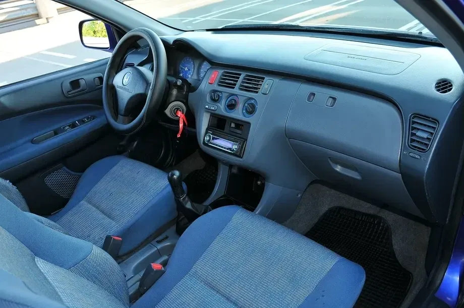 Honda HR-V — imagine 5