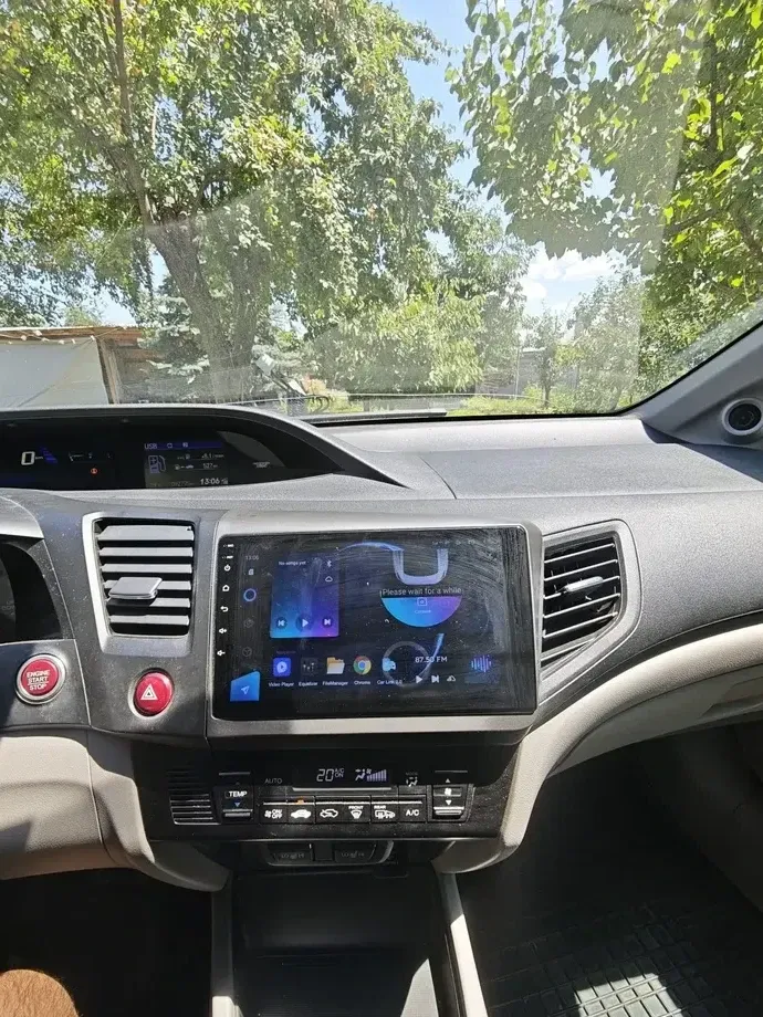 Honda Civic — imagine 5