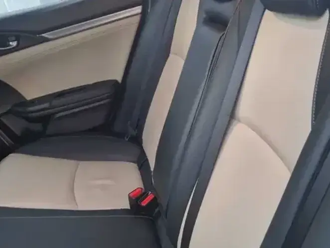 Honda Civic 1.5 VTEC Turbo CVT Prestige