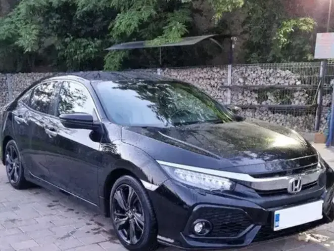 Honda Civic 1.5 VTEC Turbo CVT Prestige