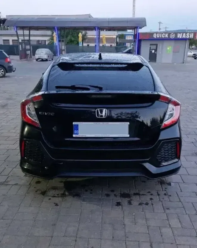 Honda Civic 1.5 VTEC Turbo CVT Prestige — imagine 3