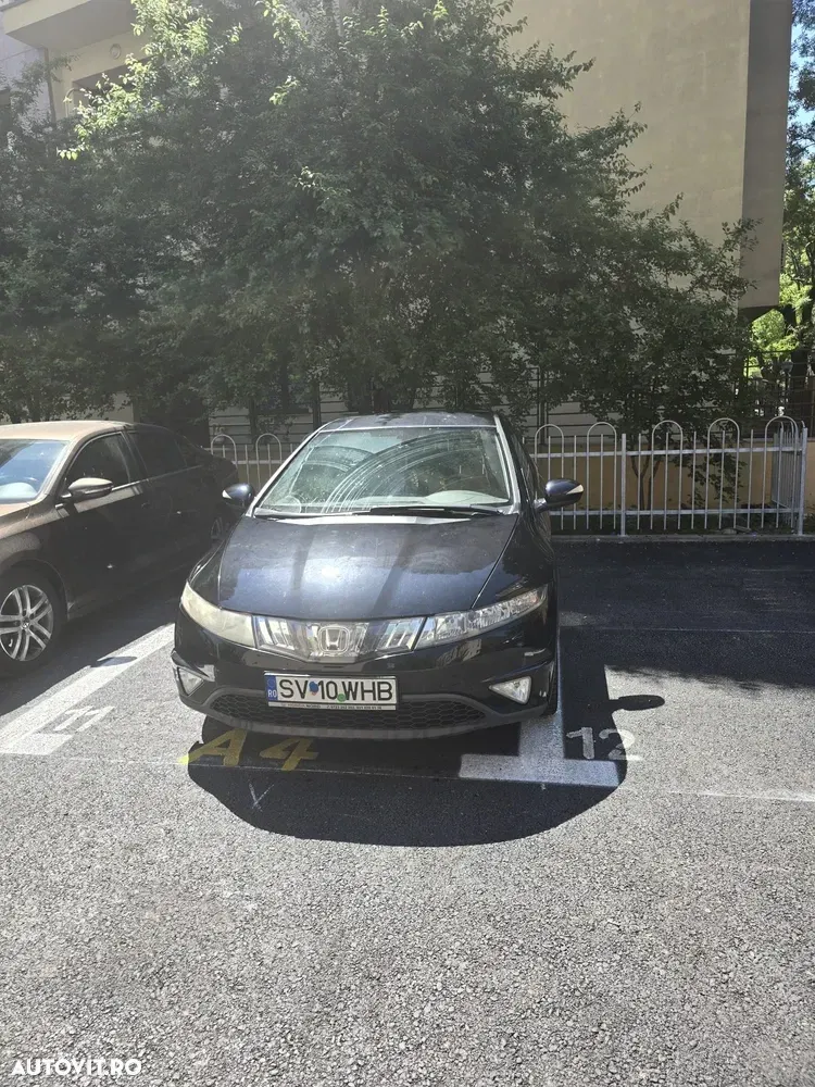 Honda Civic — imagine 3