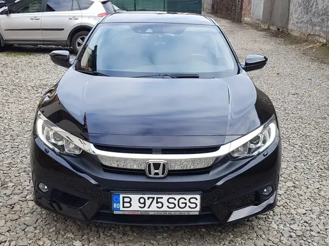 Honda Civic X 1.5 VTEC Turbo Elegance Navi