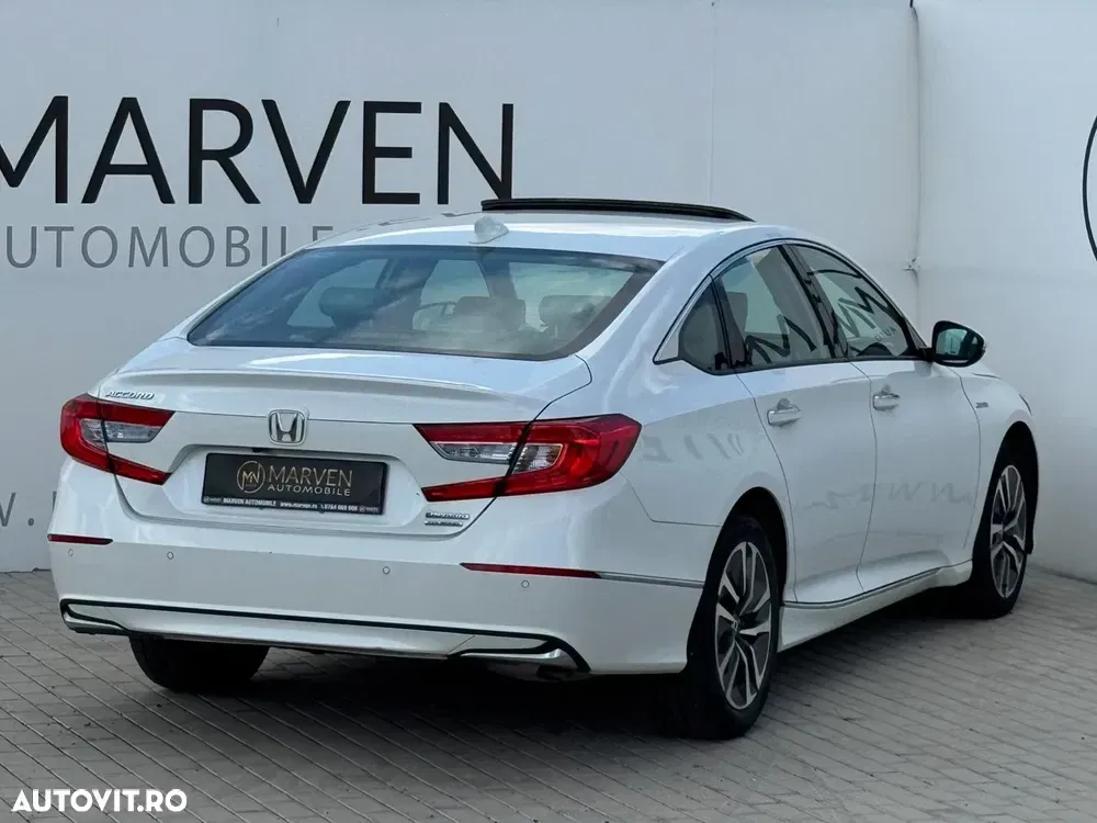 Honda Accord X — imagine 6