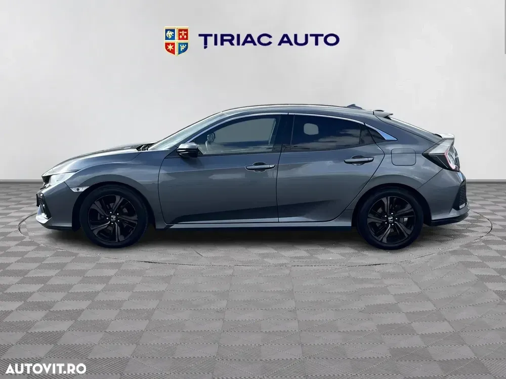 Honda Civic X — imagine 3