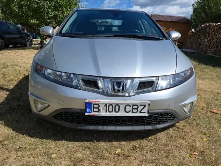 Honda Civic 1.8i Confort