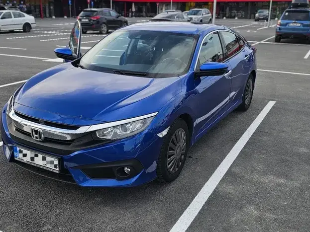 Honda Civic X 1.5 VTEC Turbo Elegance Navi