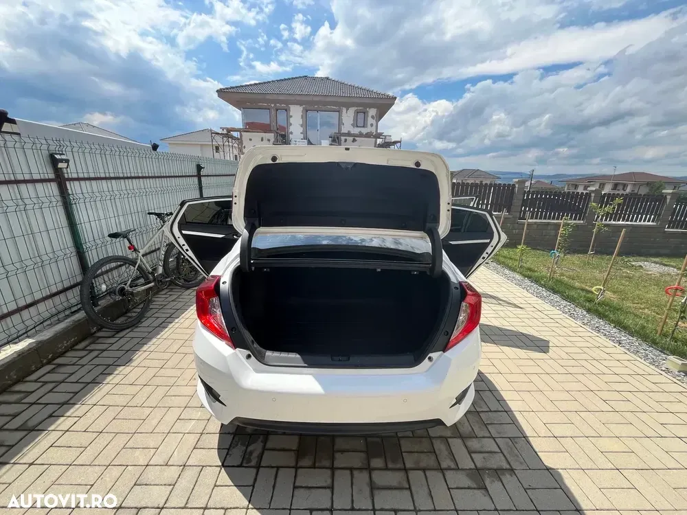 Honda Civic X 1.5 VTEC Turbo CVT Elegance Navi — imagine 5